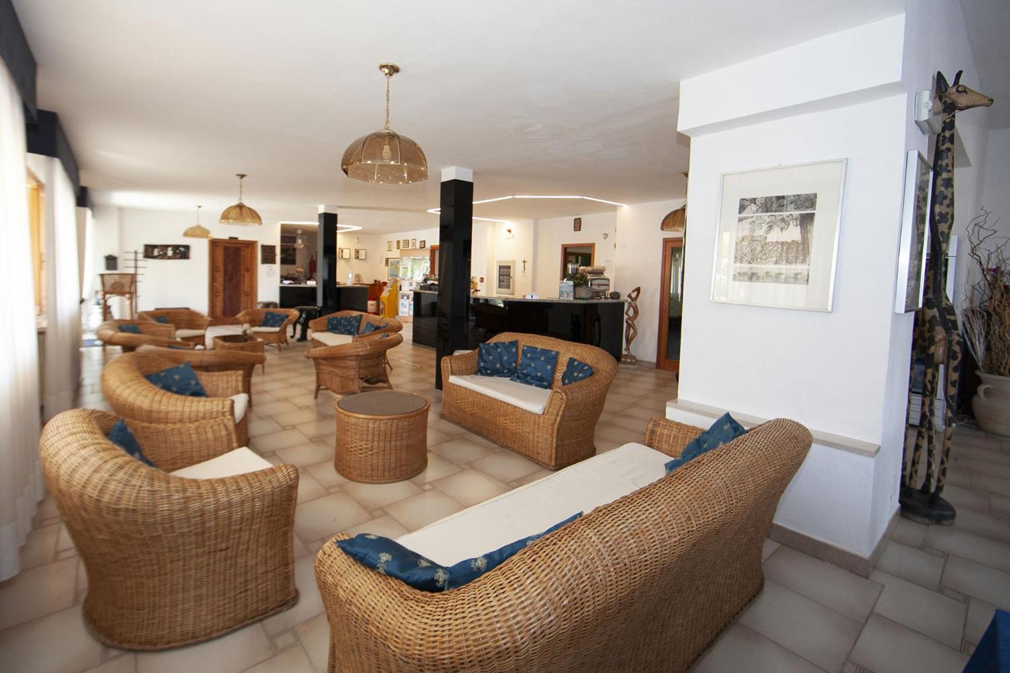 Hotel Santa Caterina マリーナ・ディ・カンポ エクステリア 写真
