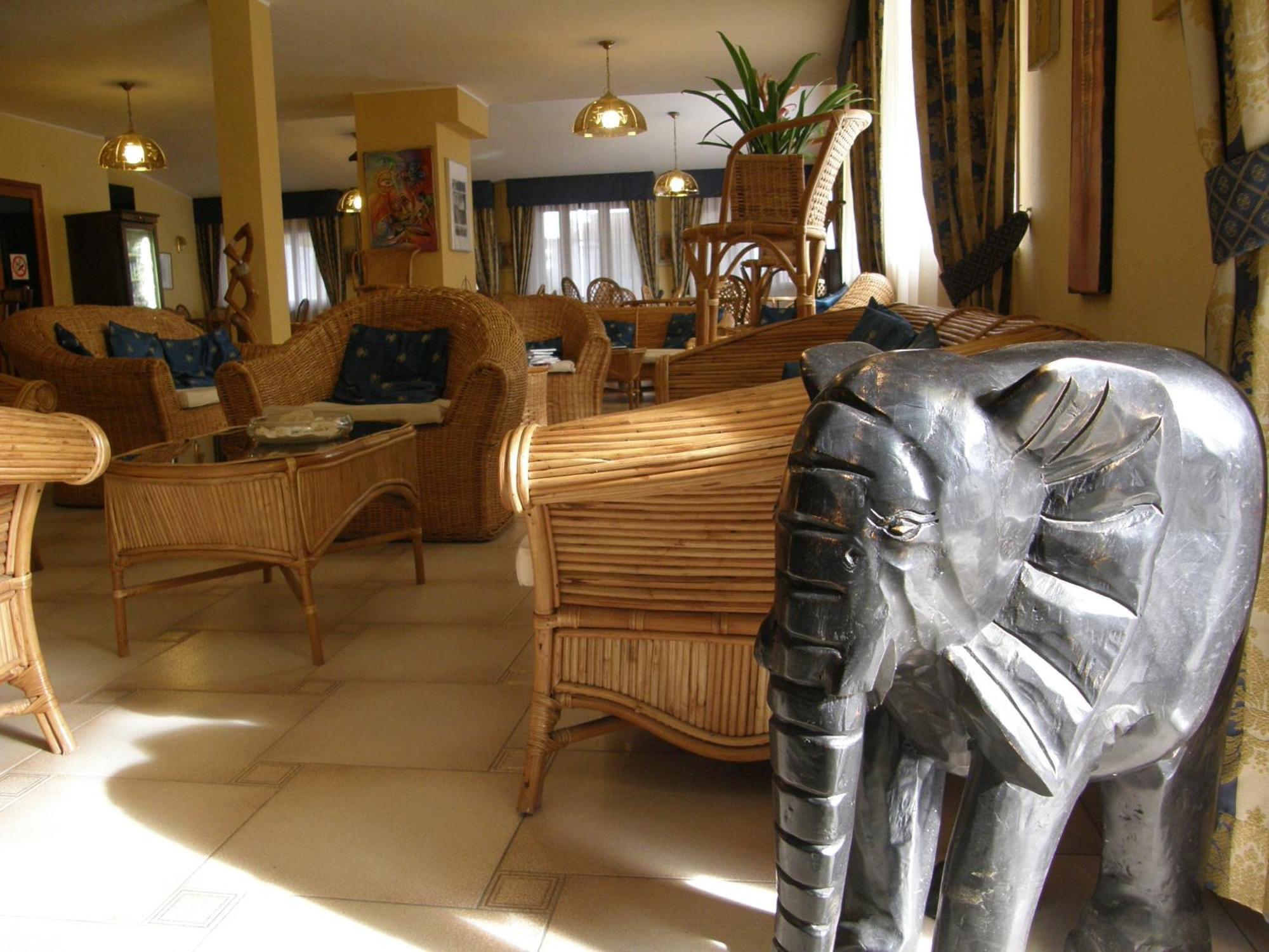 Hotel Santa Caterina マリーナ・ディ・カンポ エクステリア 写真