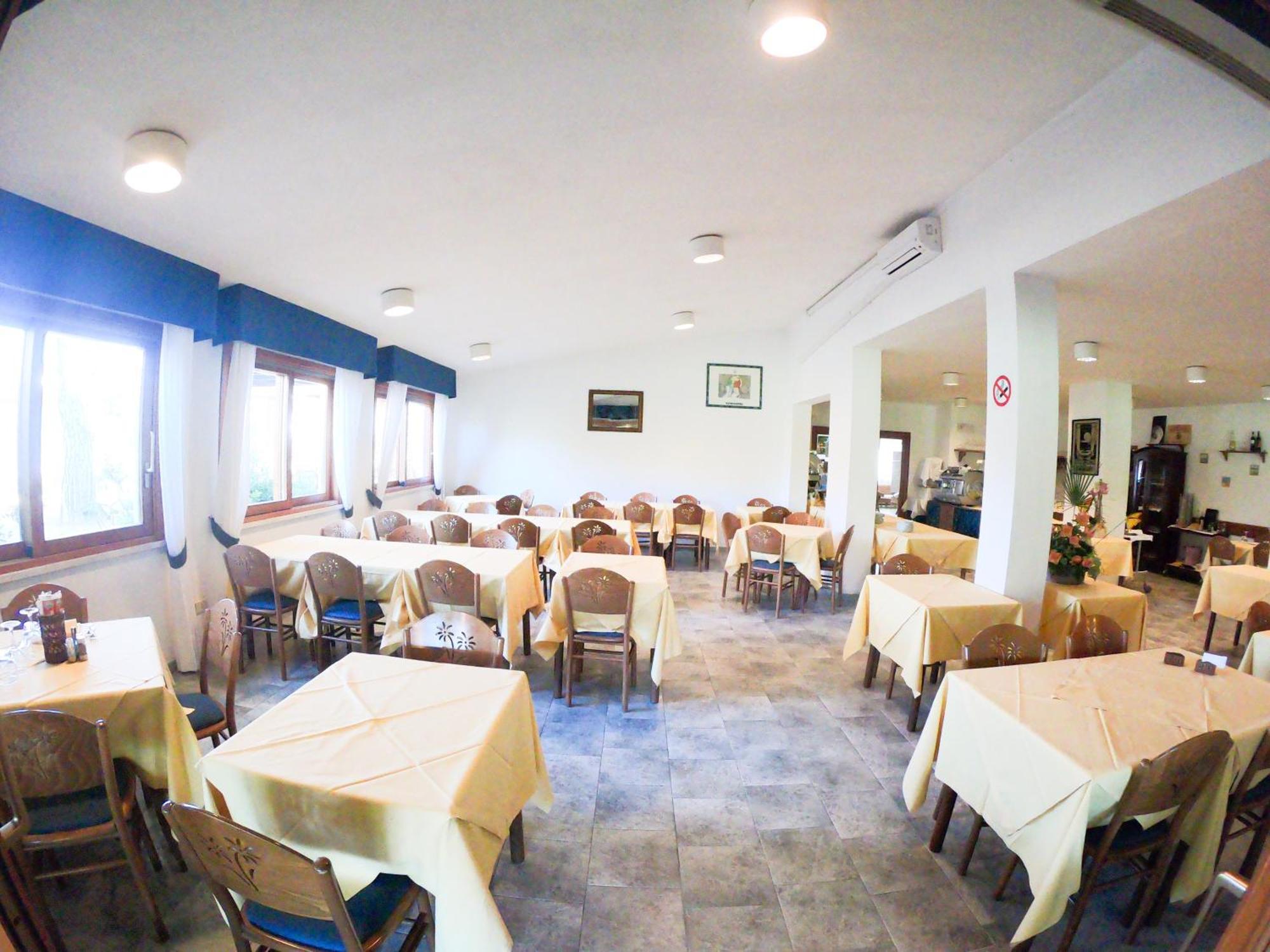 Hotel Santa Caterina マリーナ・ディ・カンポ エクステリア 写真